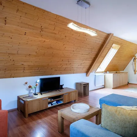 Tatrystay Julia * Tatranská Lomnica