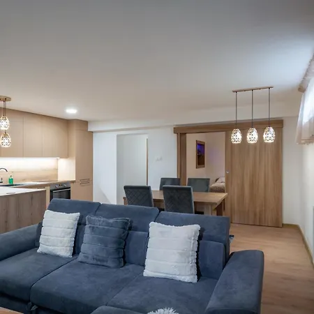 Appartamento Tatrystay Julia Tatranská Lomnica